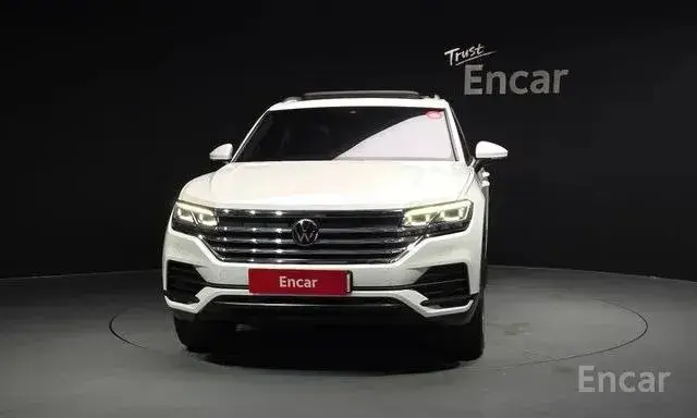 VOLKSWAGEN TOUAREG PREMIUM 2022