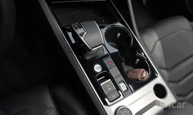 VOLKSWAGEN TOUAREG PREMIUM 2022