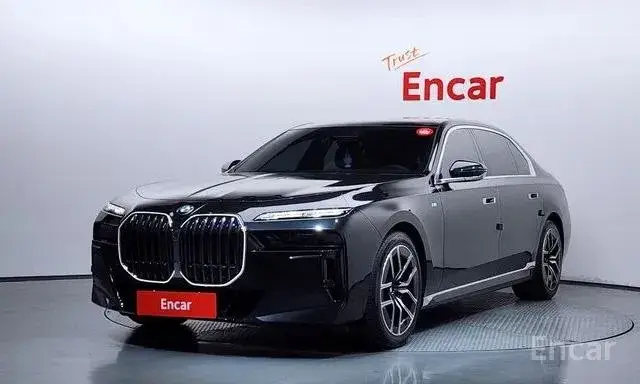 BMW 740I SDRIVE M SPORT 2023
