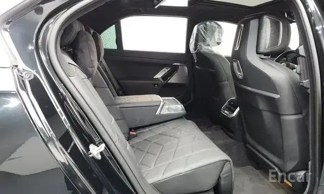 BMW 740I SDRIVE M SPORT 2023