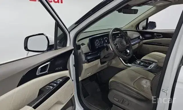 KIA CARNIVAL SIGNATURE 2022