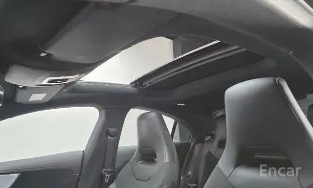 MERCEDES-BENZ CLA 250 4MATIC 2022