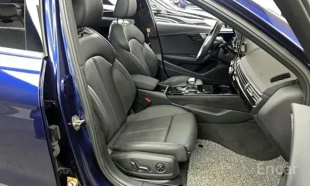 AUDI A4 PREMIUM 2022