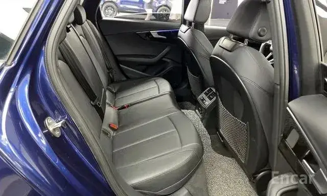 AUDI A4 PREMIUM 2022