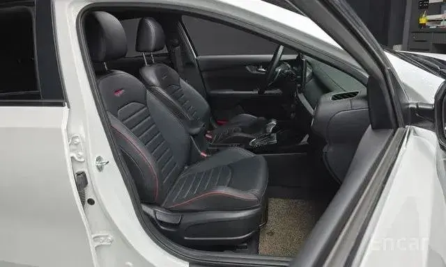 KIA K3 SIGNATURE 2022