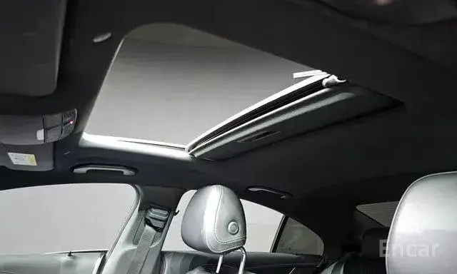MERCEDES-BENZ CLS300D 4MATIC 2022