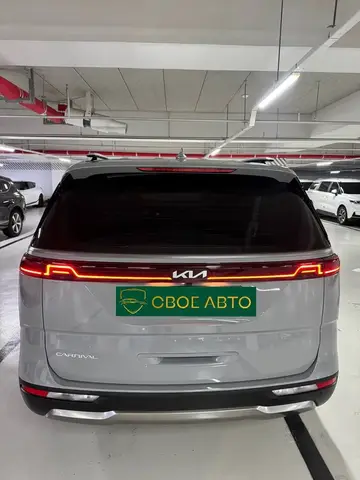 KIA CARNIVAL SIGNATURE 2023