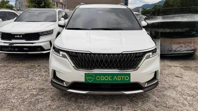 KIA CARNIVAL NOBLESSE 2022