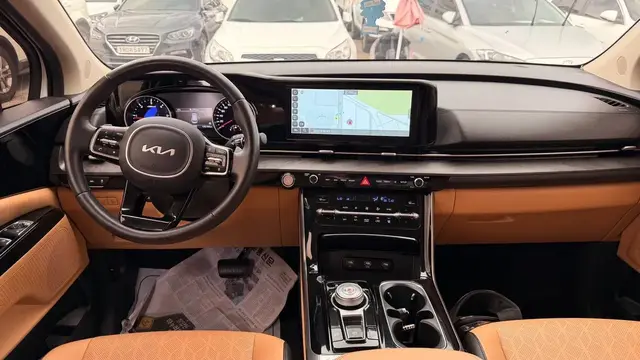 KIA CARNIVAL NOBLESSE 2022
