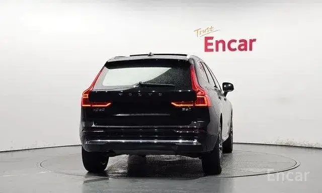 VOLVO XC60 B6 ULTIMATE BRIGHT 2022