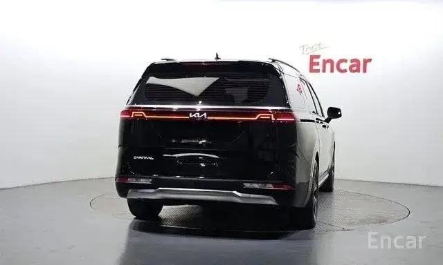 KIA CARNIVAL SIGNATURE 2023