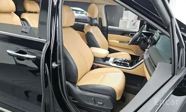 KIA CARNIVAL SIGNATURE 2023