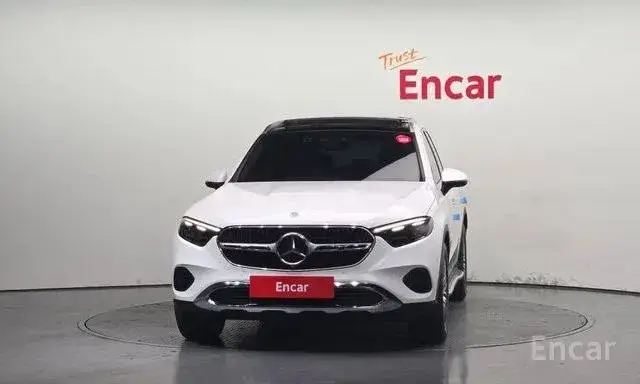 MERCEDES-BENZ GLC 220D 4MATIC 2023