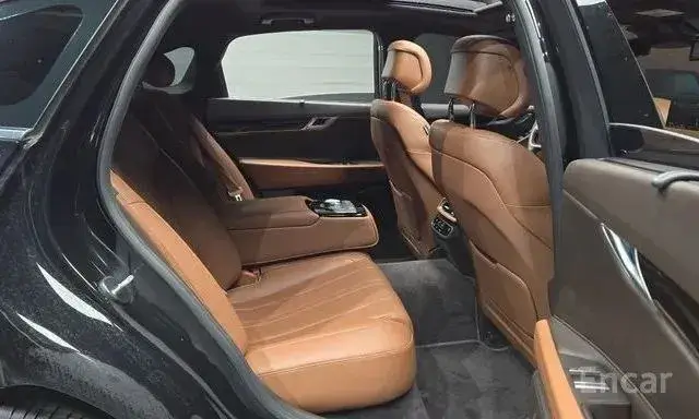 GENESIS G80 2023