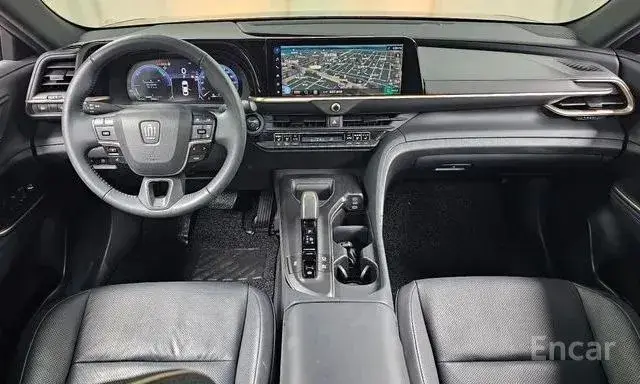 TOYOTA CROWN CROSSOVER HYBRID 2023