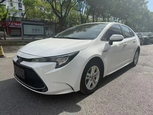 TOYOTA COROLLA 2023