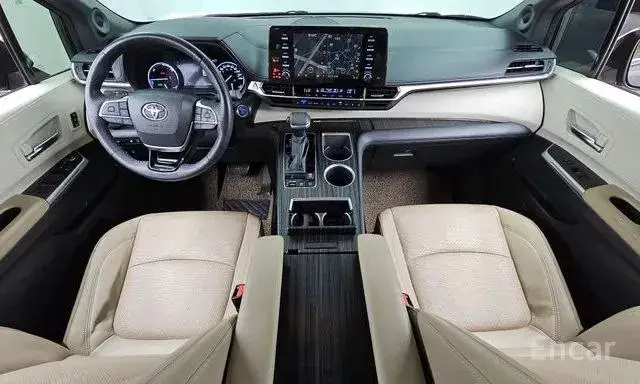 TOYOTA SIENNA LIMITED 2022