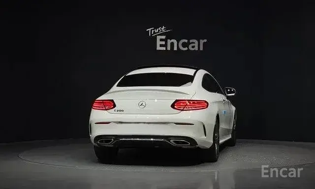 MERCEDES-BENZ C200 COUPE 2022