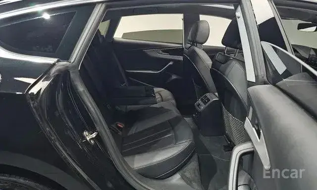 AUDI A5 40TFSI QUATTRO SPORTBACK 2022