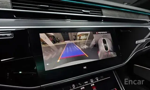 AUDI A8 PREMIUM 2023