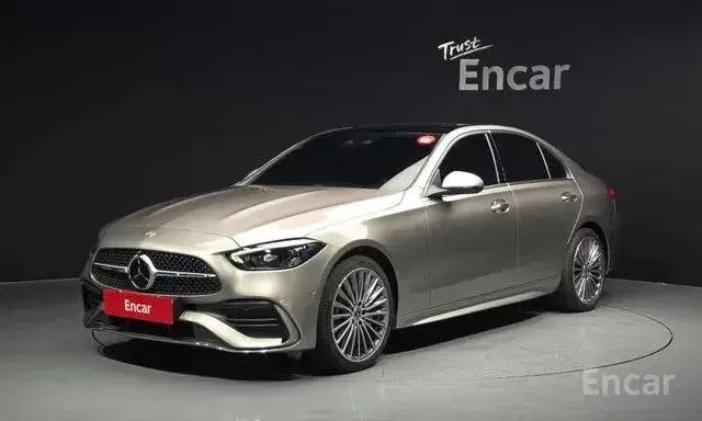 MERCEDES-BENZ C300 AMG LINE 2022