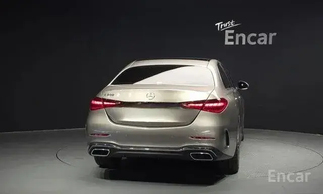 MERCEDES-BENZ C300 AMG LINE 2022
