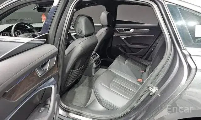 AUDI A6 PREMIUM 2022