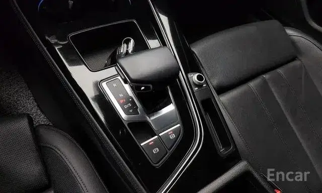 AUDI A4 PREMIUM 2022