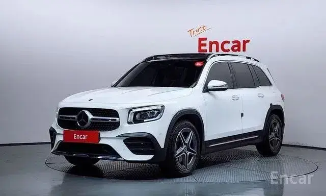 MERCEDES-BENZ GLB250 4MATIC 2022