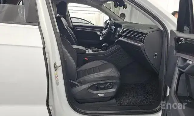 VOLKSWAGEN TOUAREG PREMIUM 2022