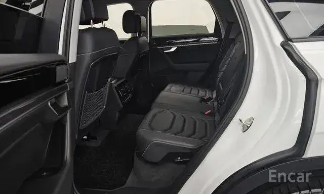 VOLKSWAGEN TOUAREG PREMIUM 2022