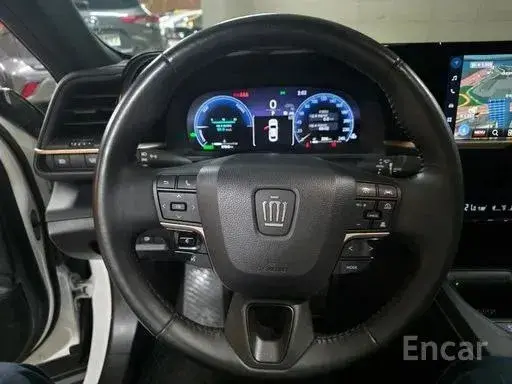 TOYOTA CROWN CROSSOVER HYBRID 2023
