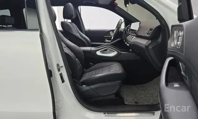MERCEDES-BENZ GLS400D 4MATIC 2022