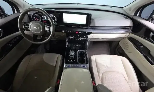 KIA CARNIVAL NOBLESSE 2022