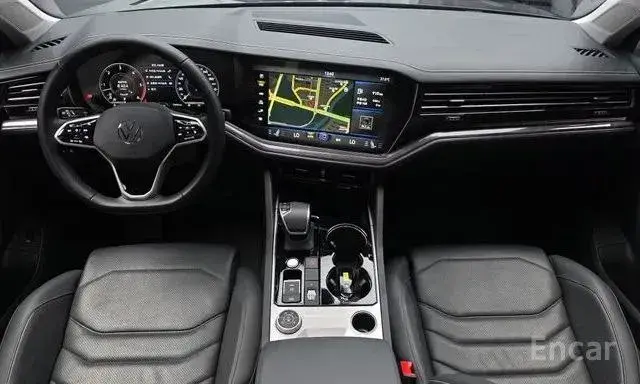 VOLKSWAGEN TOUAREG PREMIUM 2022