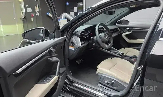 AUDI A3 PREMIUM 2022
