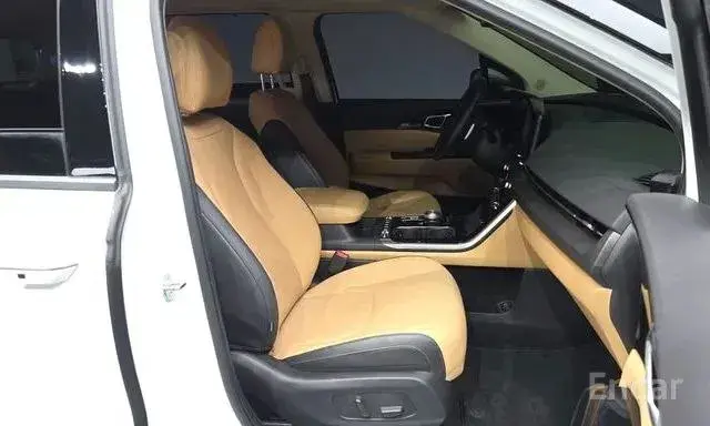 KIA CARNIVAL NOBLESSE 2023