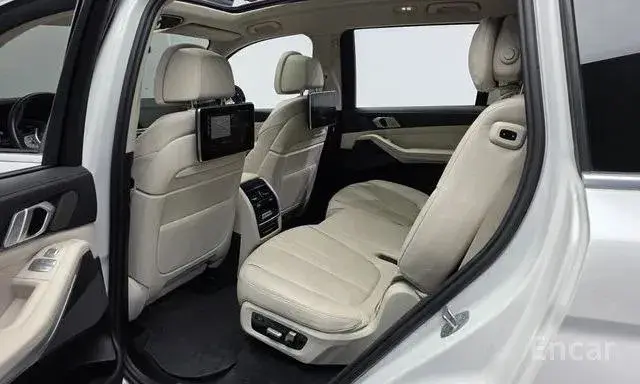 BMW X7 XDRIVE 40I DESIGN 2022
