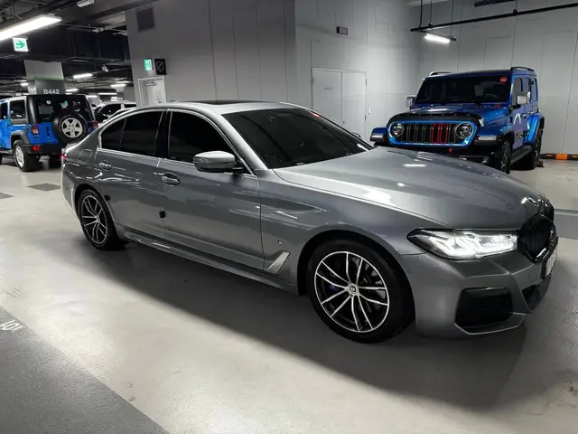 BMW 523D 2022