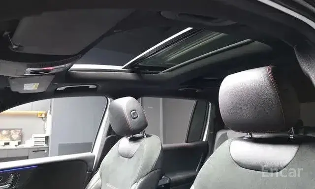 MERCEDES-BENZ GLB250 4MATIC 2022