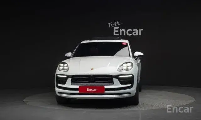 PORSCHE MACAN S 2022