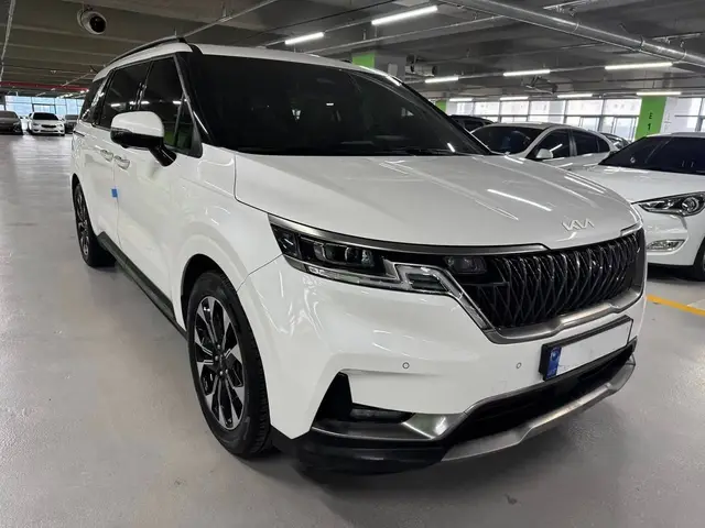 KIA CARNIVAL 2022