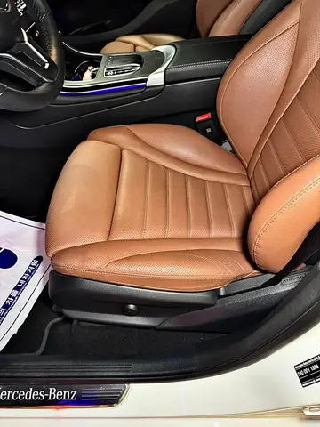 MERCEDES-BENZ GLC300 COUPE 2023