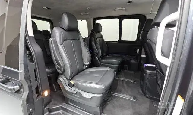 HYUNDAI STARIA LOUNGE INSPIRATION 2022