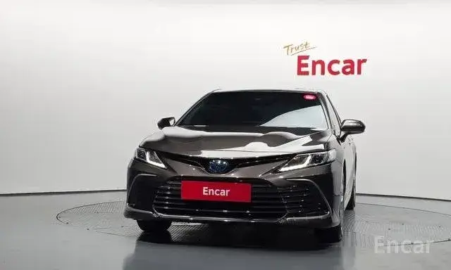 TOYOTA CAMRY LE HYBRID 2022