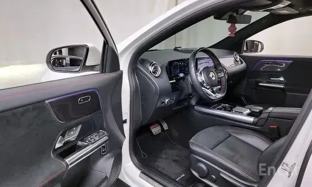 MERCEDES-BENZ GLA250 4MATIC 2022