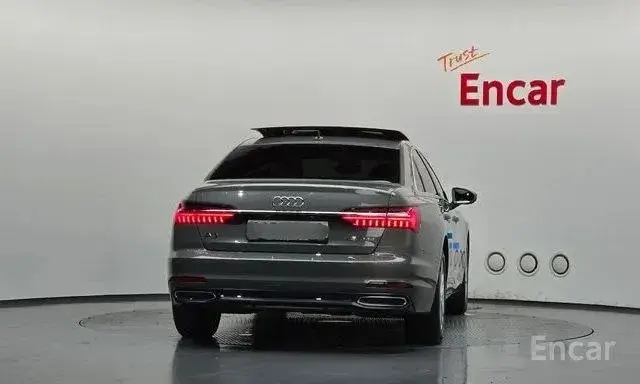 AUDI A6 45TFSI 2022
