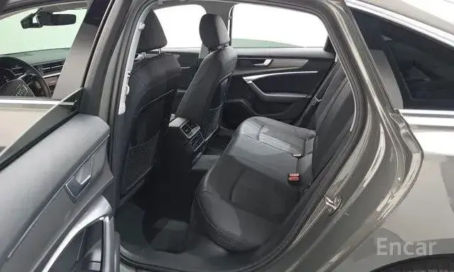 AUDI A6 45TFSI 2022
