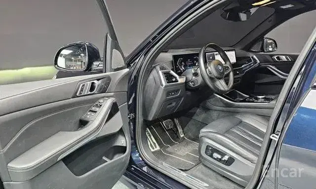 BMW X5 XDRIVE 50E M-SPORT 2023