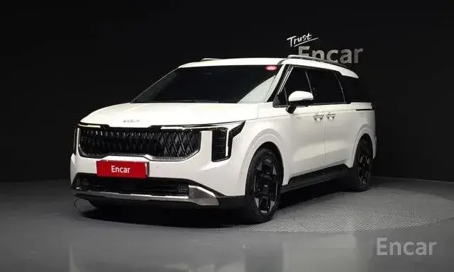 KIA CARNIVAL SIGNATURE 2023